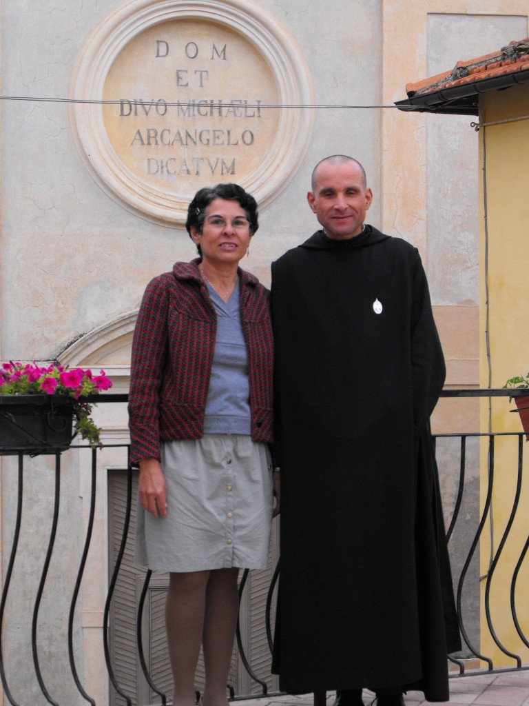 Fr. Antoine et sa sœur Myriam venue du Brésil.