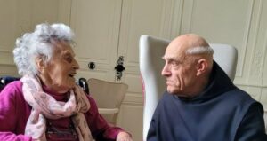 Lire la suite à propos de l’article REUNION DE FAMILLE